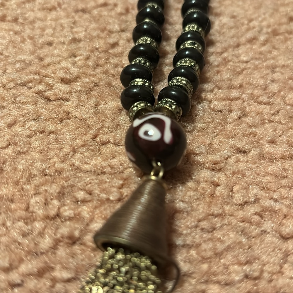 Long necklace - Picture 2 of 5